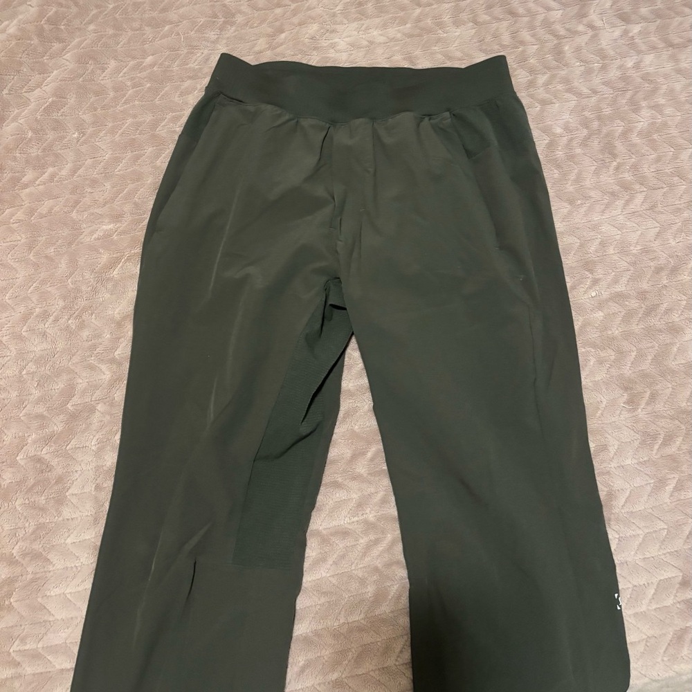 lululemon olive green joggers